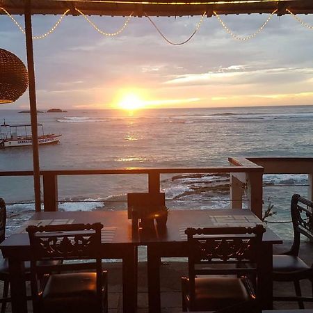 Coral Seas Beach Hikkaduwa Εξωτερικό φωτογραφία