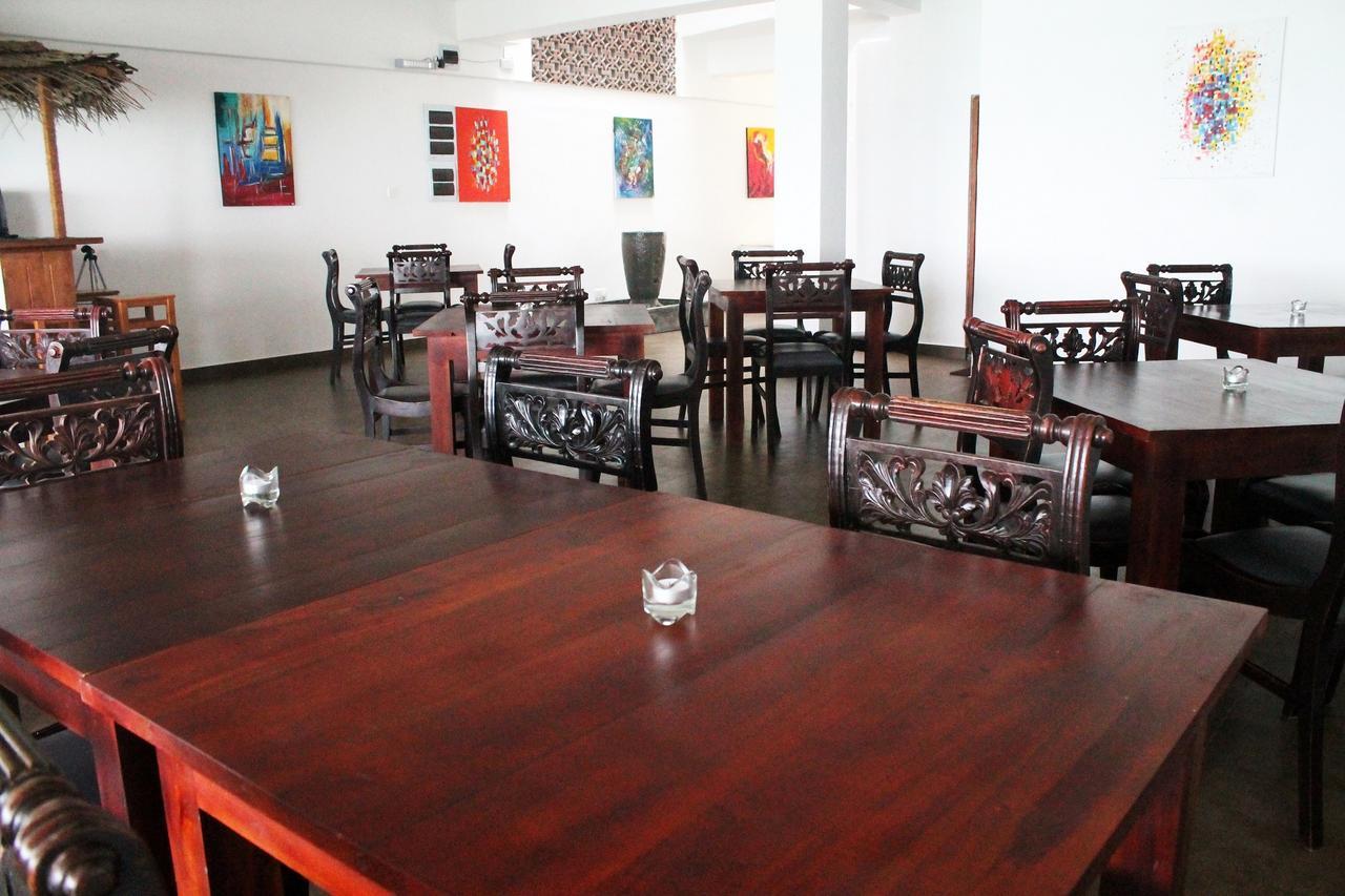 Coral Seas Beach Hikkaduwa Εξωτερικό φωτογραφία