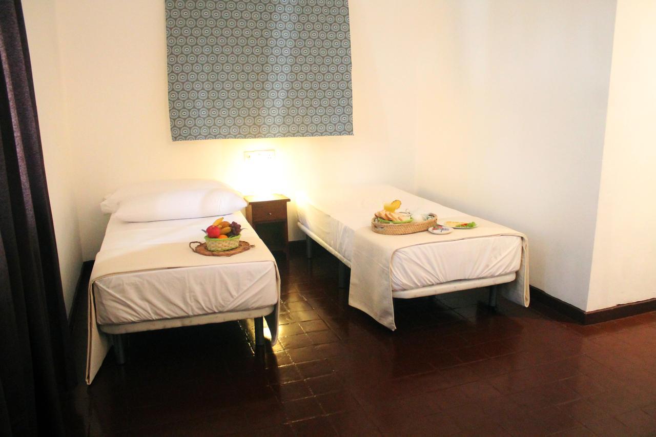 Coral Seas Beach Hikkaduwa Εξωτερικό φωτογραφία