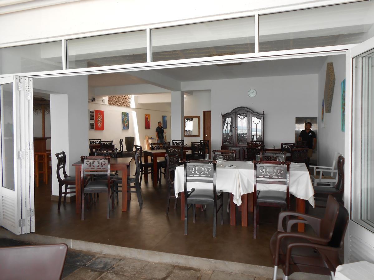 Coral Seas Beach Hikkaduwa Εξωτερικό φωτογραφία