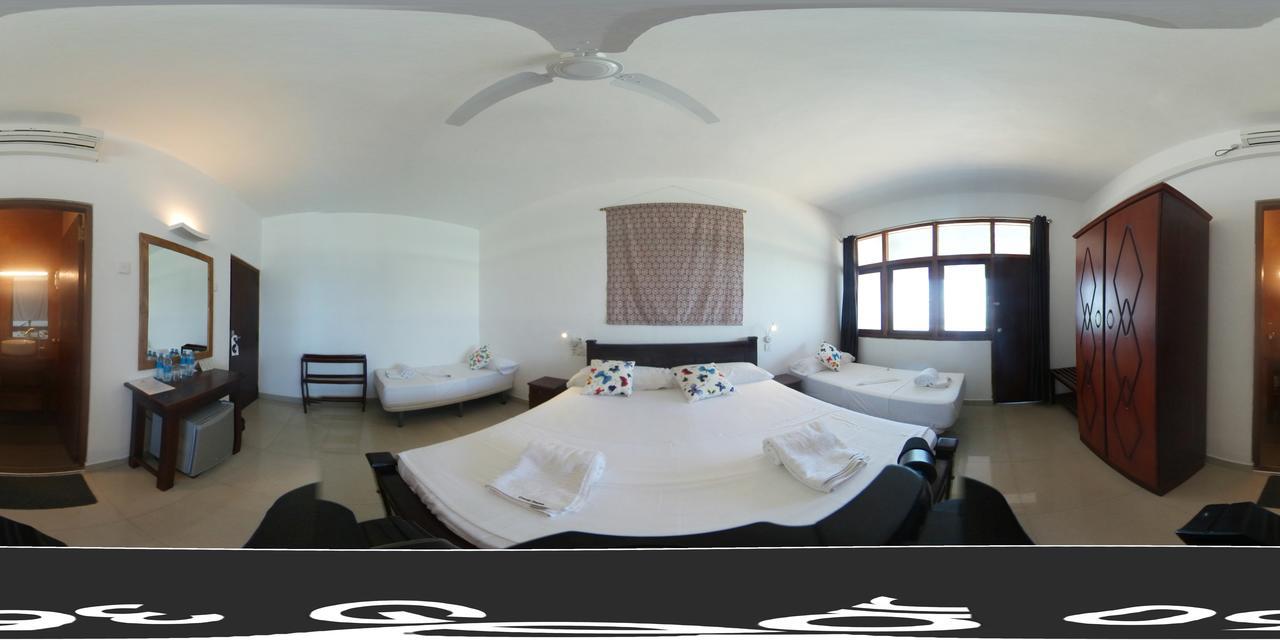 Coral Seas Beach Hikkaduwa Εξωτερικό φωτογραφία