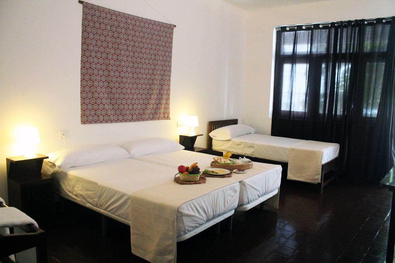 Coral Seas Beach Hikkaduwa Εξωτερικό φωτογραφία