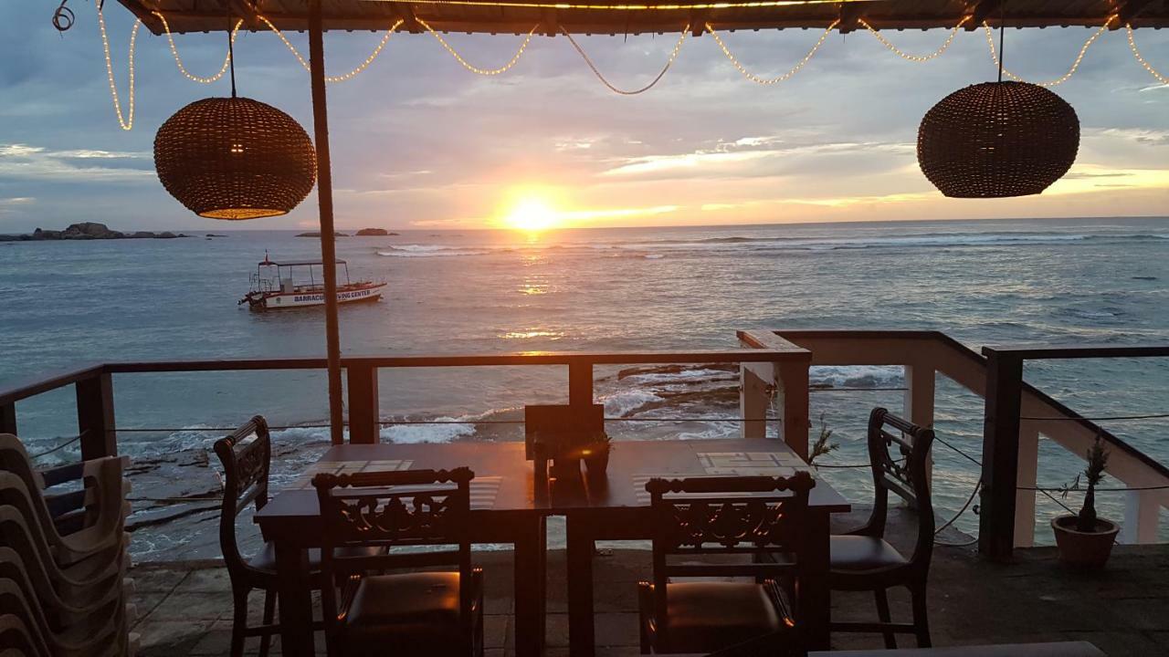 Coral Seas Beach Hikkaduwa Εξωτερικό φωτογραφία